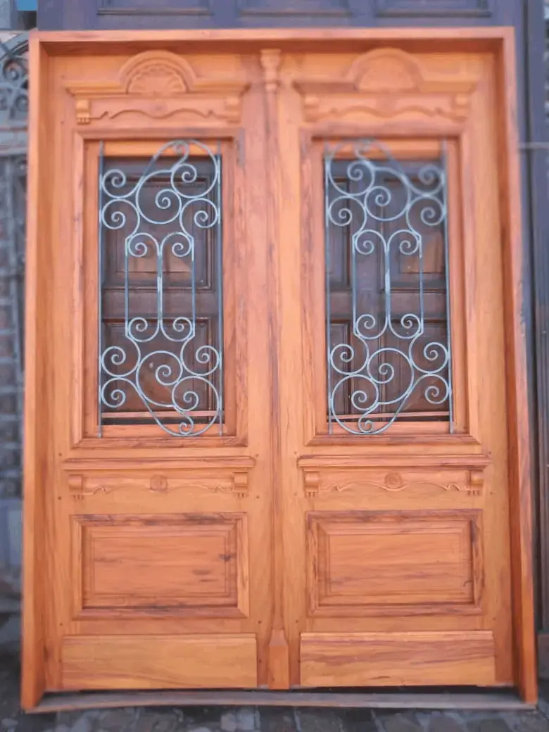 Portas de madeira