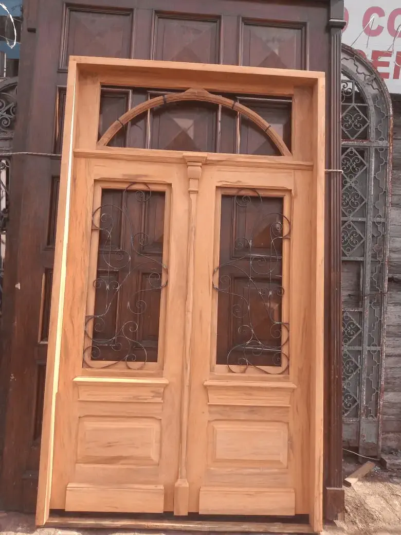 Portas de madeira